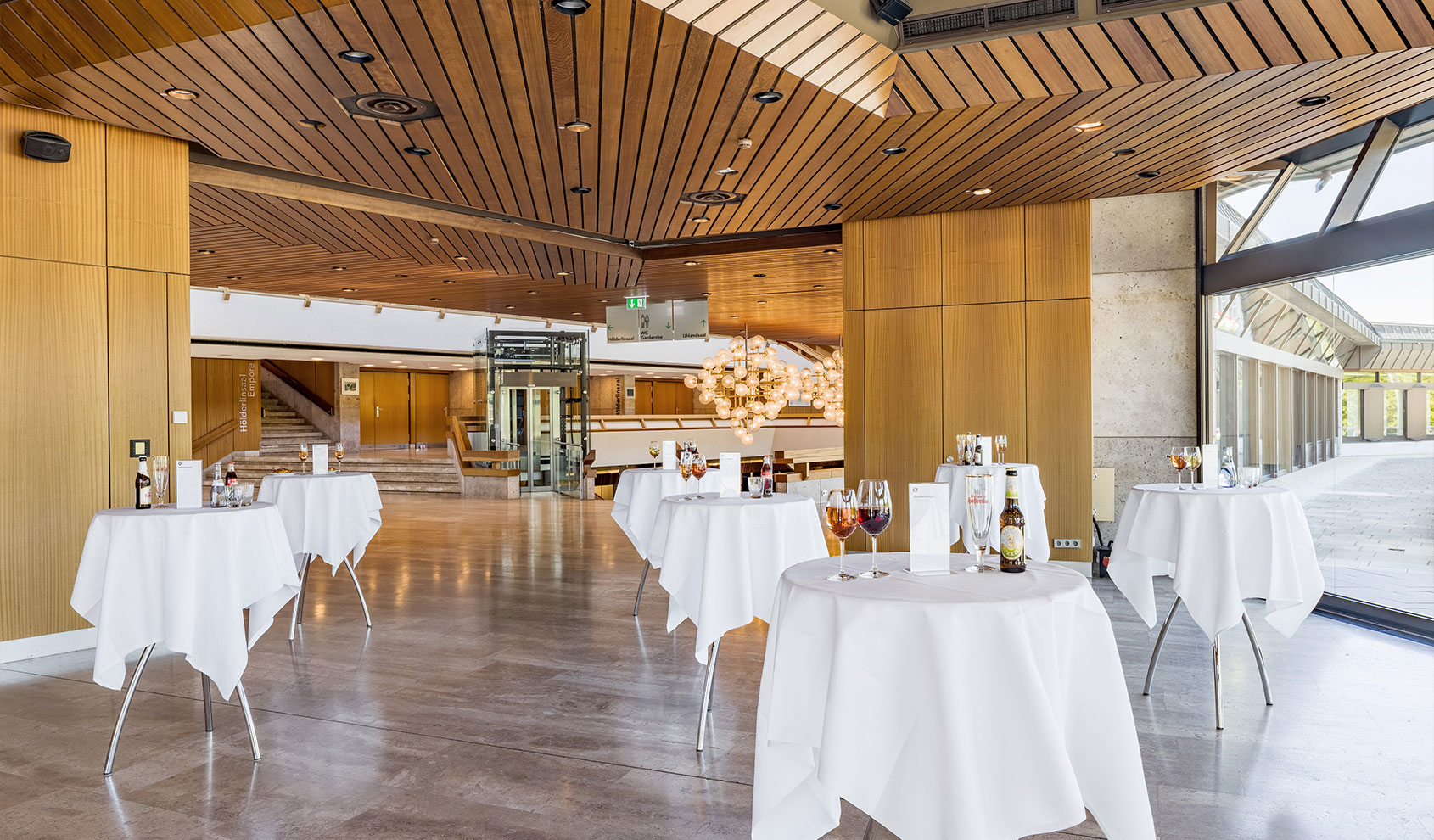 Hoelderlinsaal Abisaal Mieten In Stuttgart